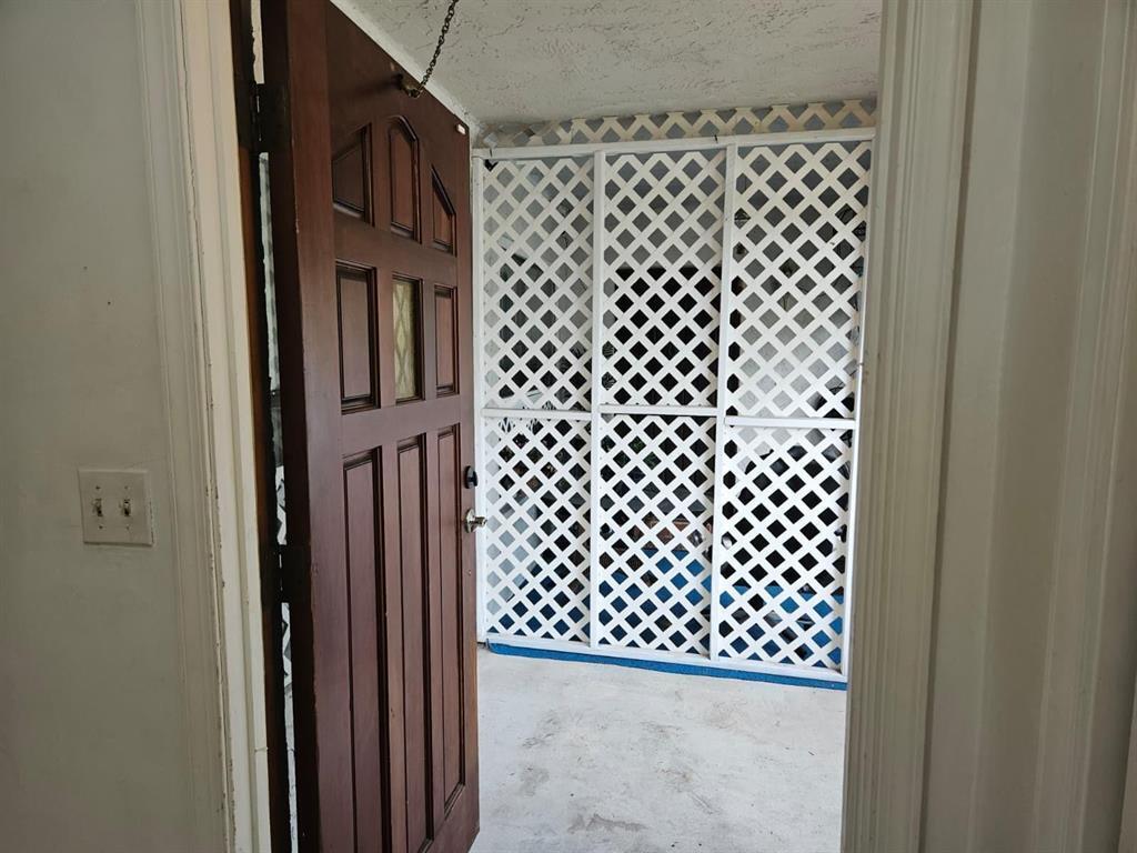 Listing photo 10 for 7904 NW 70th Court Unit#1, Tamarac, FL, 33321
