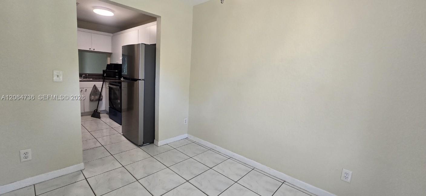 Listing photo 6 for 9092 NW 40th St Unit#4, Coral Springs, FL, 33065