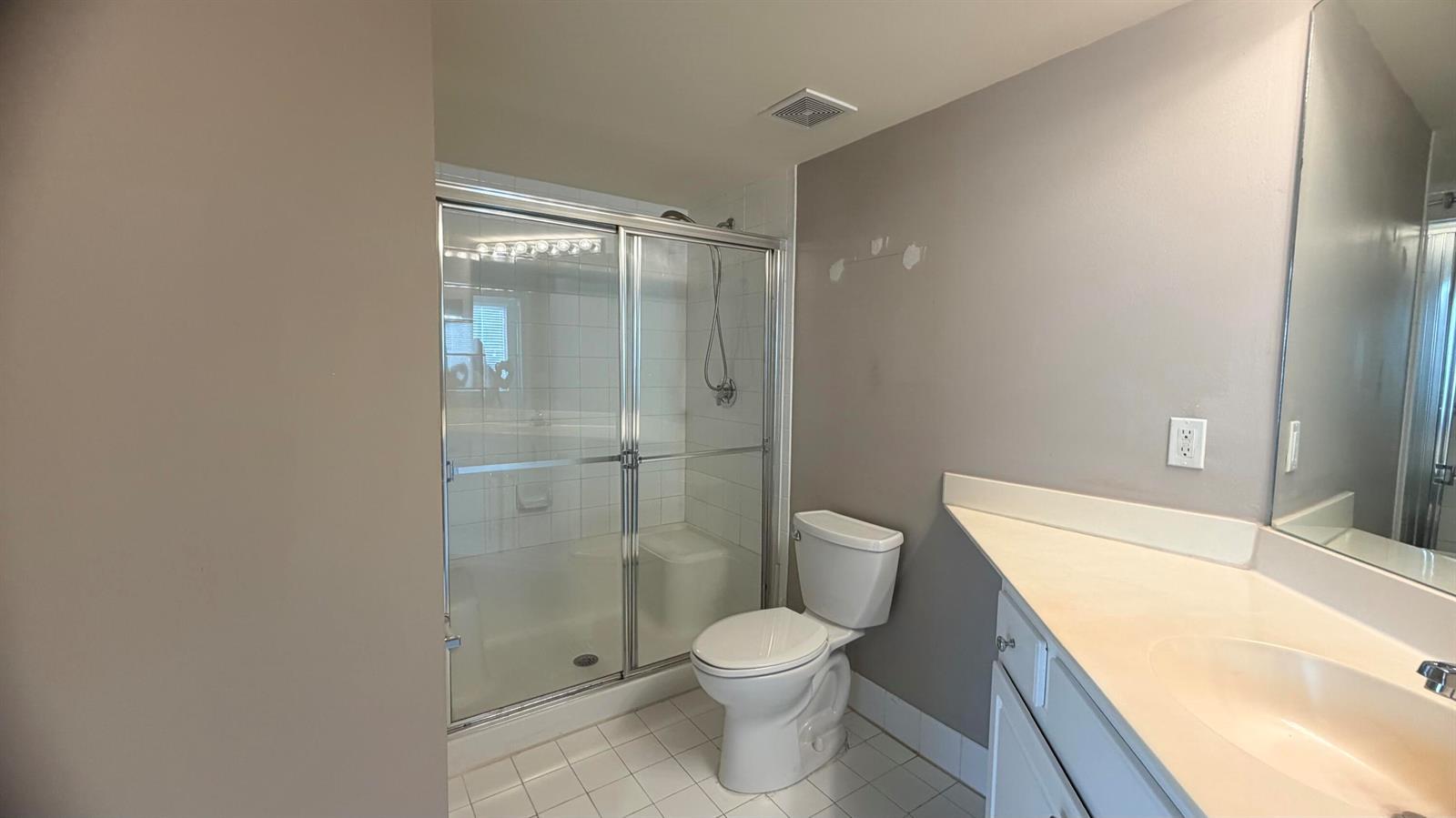 Listing photo 15 for 11661 W ATLANTIC Boulevard Unit#1026, Coral Springs, FL, 33071
