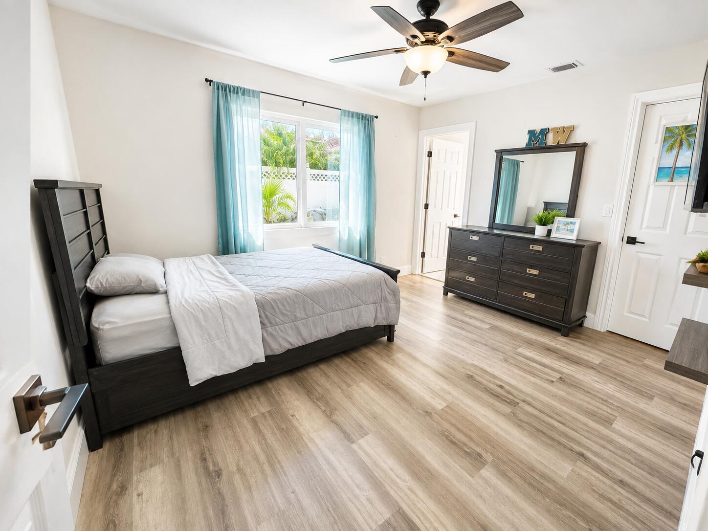 Listing photo 14 for 6373 NW 55th Manor, Coral Springs, FL, 33067