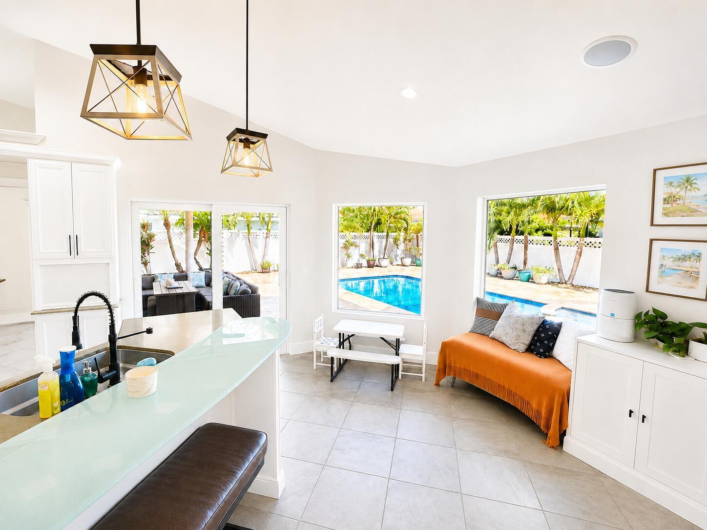 Listing photo 7 for 6373 NW 55th Manor, Coral Springs, FL, 33067