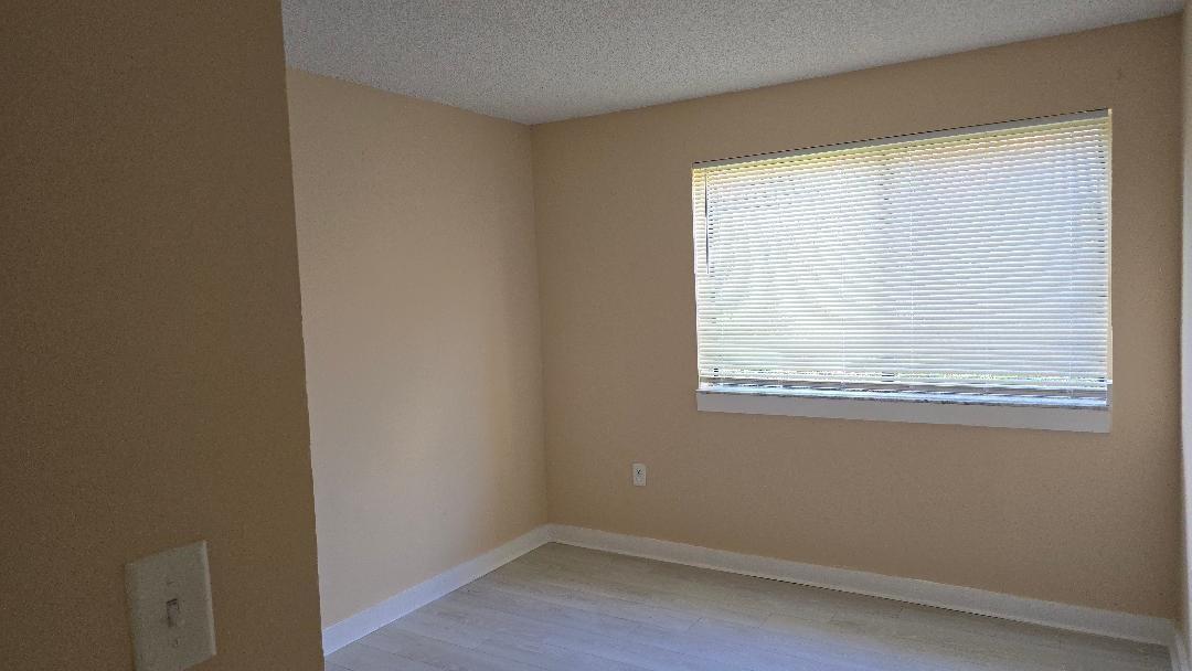 Listing photo 12 for 3242 CORAL LAKE Lane Unit#3242, Coral Springs, FL, 33065