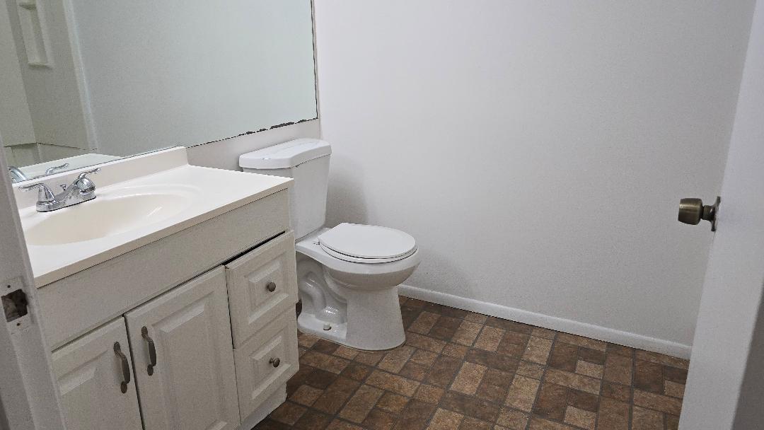 Listing photo 13 for 3242 CORAL LAKE Lane Unit#3242, Coral Springs, FL, 33065