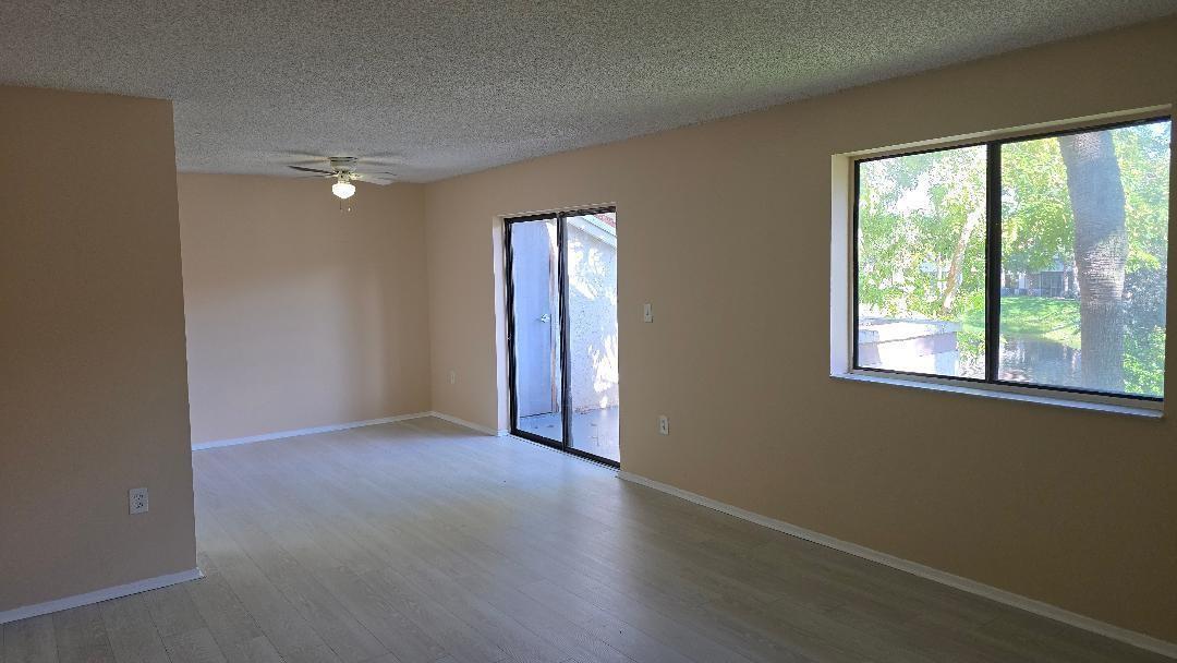 Listing photo 5 for 3242 CORAL LAKE Lane Unit#3242, Coral Springs, FL, 33065