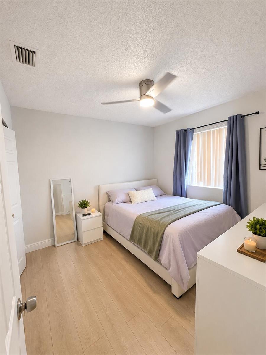 Listing photo 15 for 332 NW 107TH Avenue, Pembroke Pines, FL, 33026