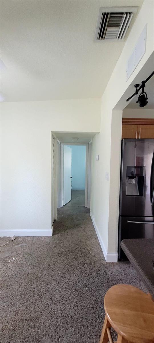 Listing photo 7 for 4330 SW 10TH Street, Plantation, FL, 33317