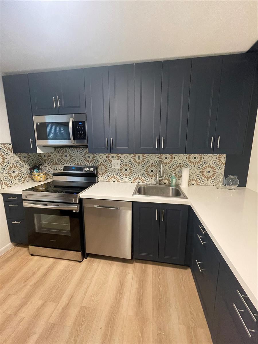 Listing photo 1 for 8340 Sands Point Blvd Unit#P309, Tamarac, FL, 33321