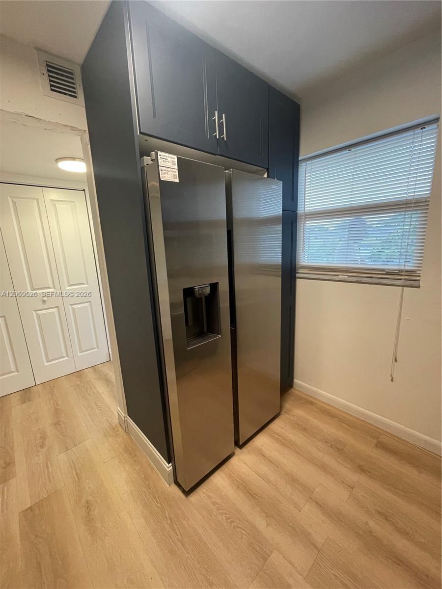 Listing photo 3 for 8340 Sands Point Blvd Unit#P309, Tamarac, FL, 33321