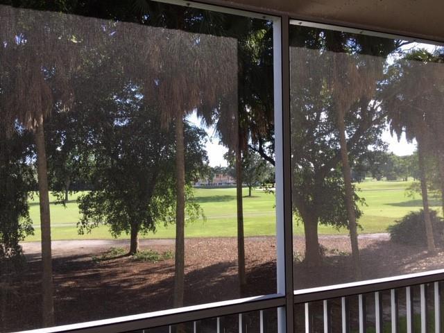 Listing photo 13 for 250 JACARANDA Drive Unit#203, Plantation, FL, 33324
