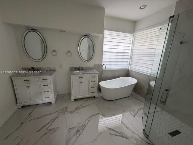 Listing photo 11 for 16286 Erie Pl Unit#16286, Davie, FL, 33331