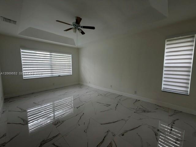 Listing photo 9 for 16286 Erie Pl Unit#16286, Davie, FL, 33331