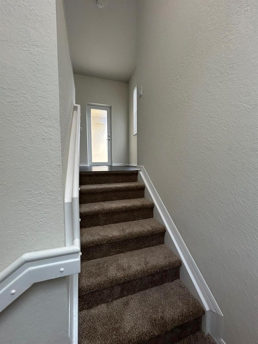 Listing photo 3 for 9080 Preston Place Unit#17204, Tamarac, FL, 33321