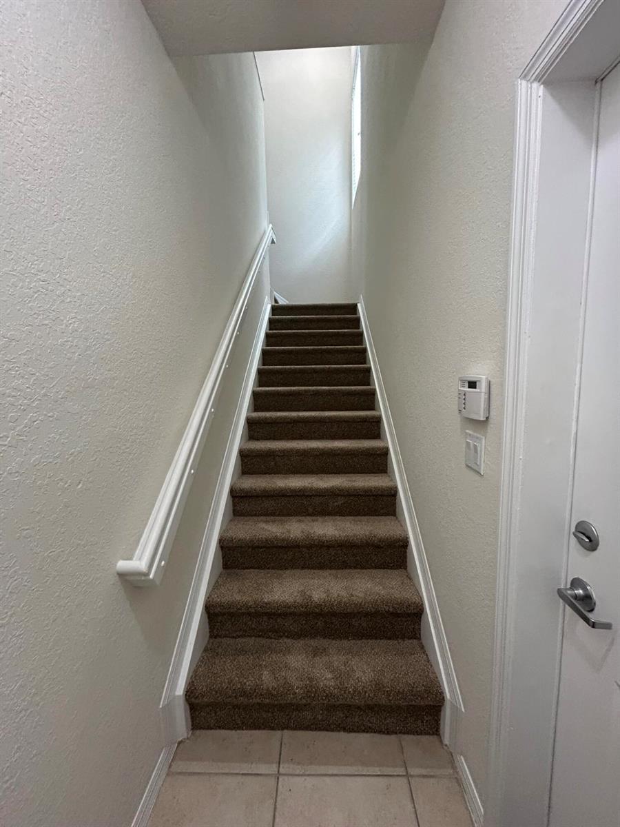 Listing photo 4 for 9080 Preston Place Unit#17204, Tamarac, FL, 33321