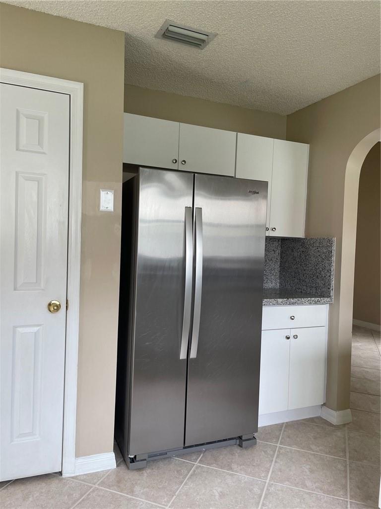 Listing photo 9 for 19250 NW 12TH Manor, Pembroke Pines, FL, 33029