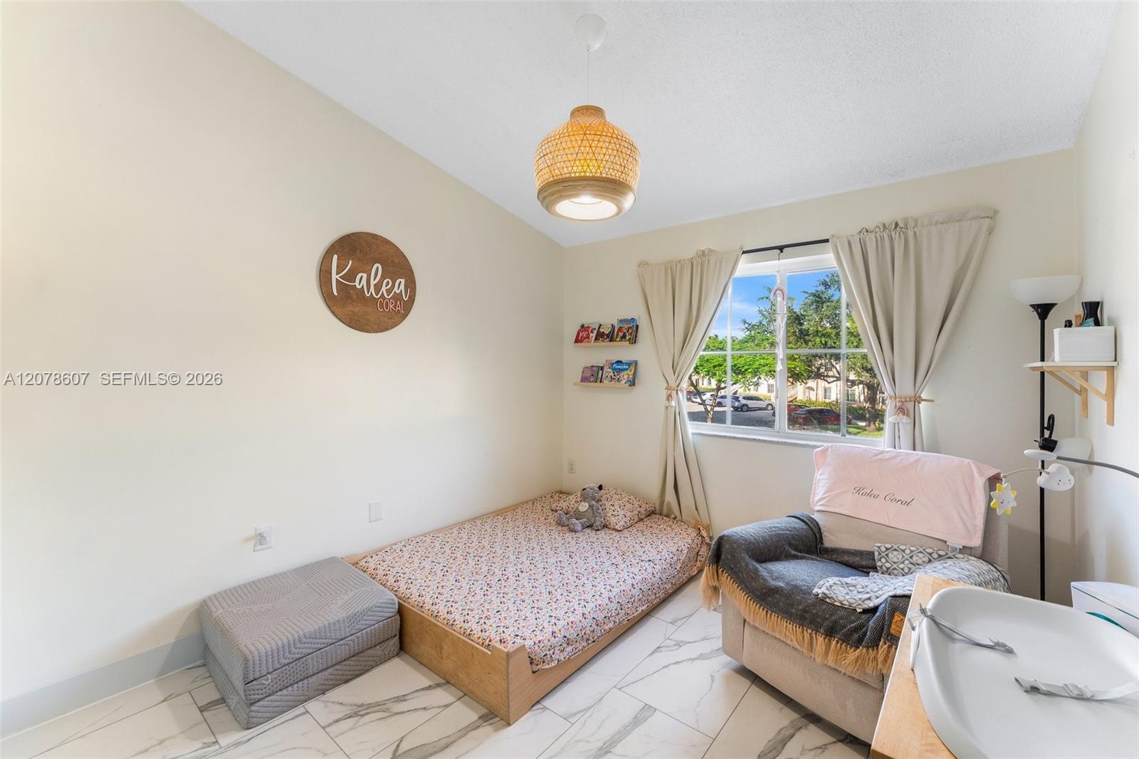 Listing photo 13 for 2140 NW 78th Ave Unit#204, Pembroke Pines, FL, 33024