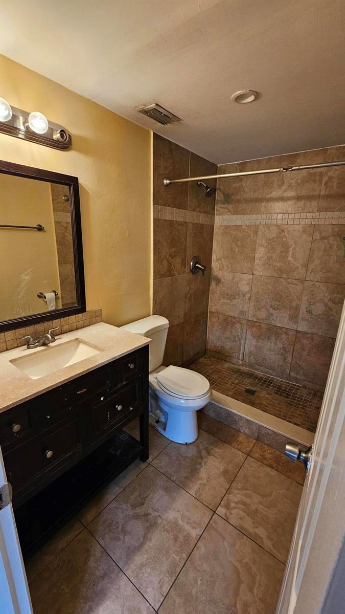 Listing photo 6 for 4621 NW 88th Avenue Unit#4621, Sunrise, FL, 33351