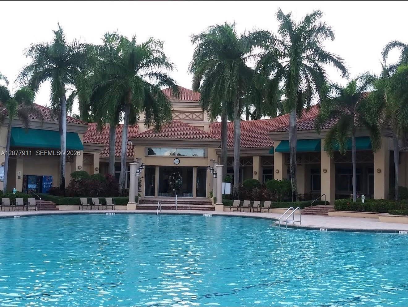 Listing photo 12 for 1532 NW 133rd Ave, Pembroke Pines, FL, 33028