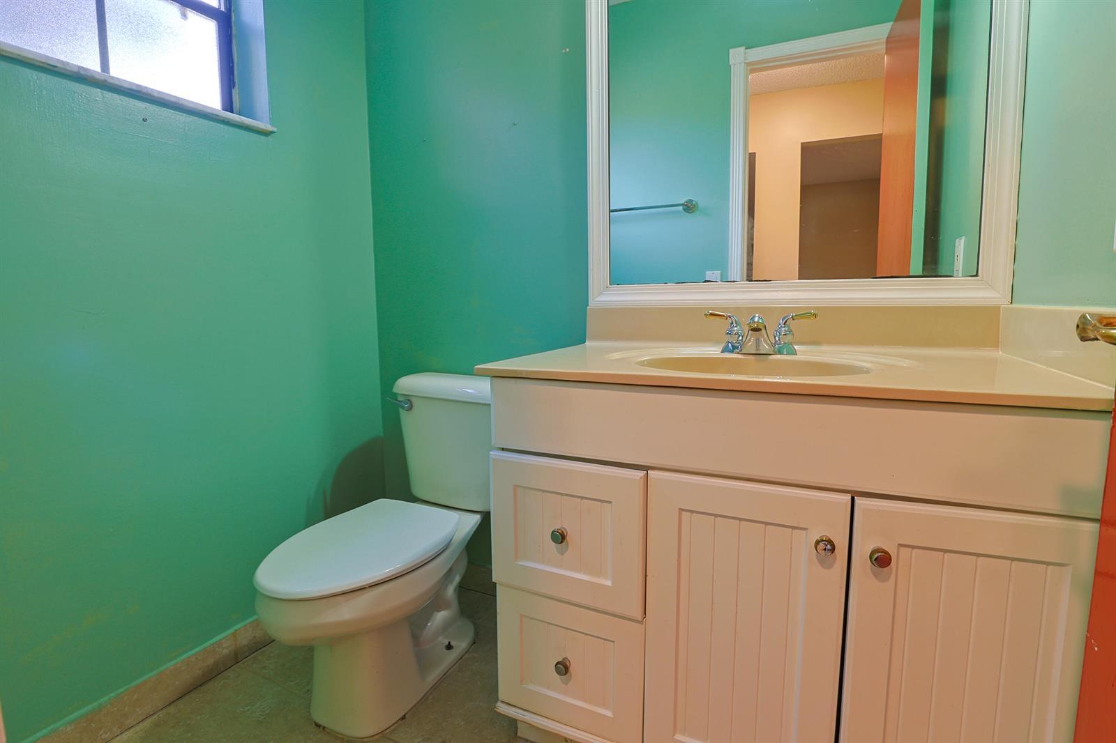 Listing photo 2 for 2794 NW 80TH Avenue Unit#2794, Sunrise, FL, 33322