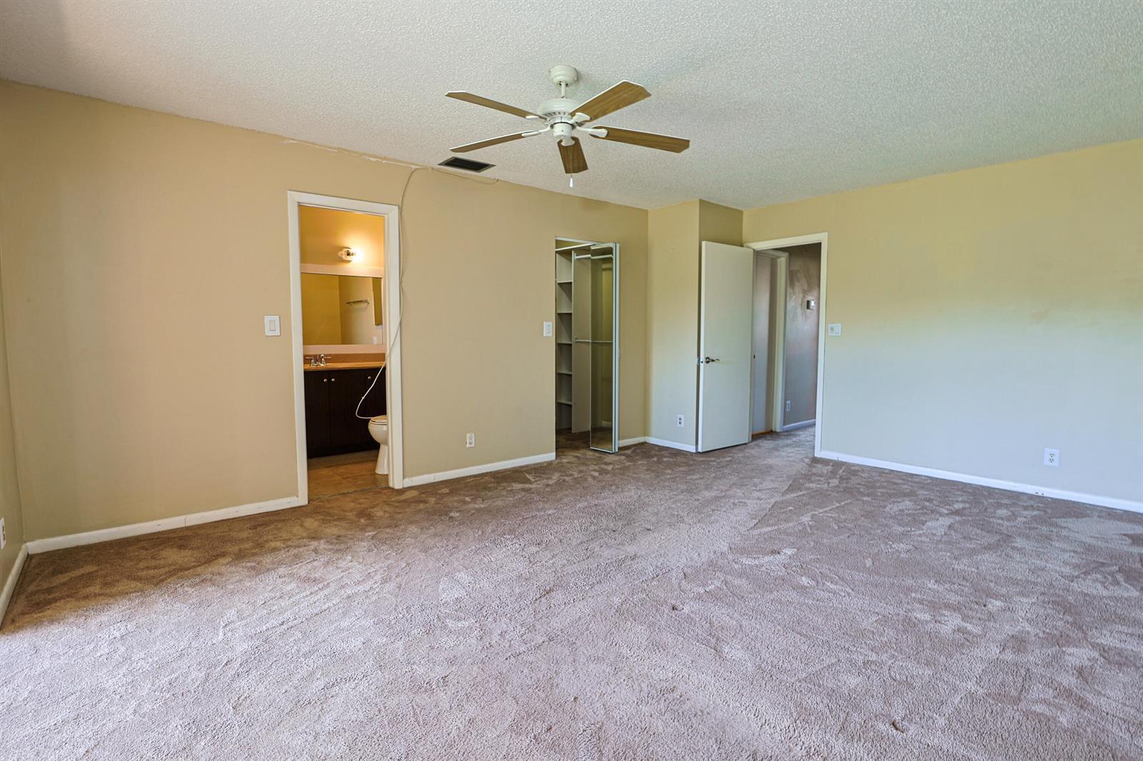 Listing photo 12 for 2794 NW 80TH Avenue Unit#2794, Sunrise, FL, 33322