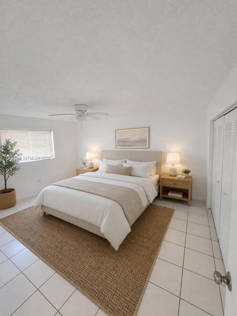 Listing photo 2 for 4030 SW 61st Ave Unit#8, Davie, FL, 33314