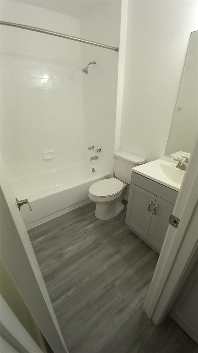 Listing photo 5 for 1791 NW 96TH Terrace Unit#4E, Pembroke Pines, FL, 33024