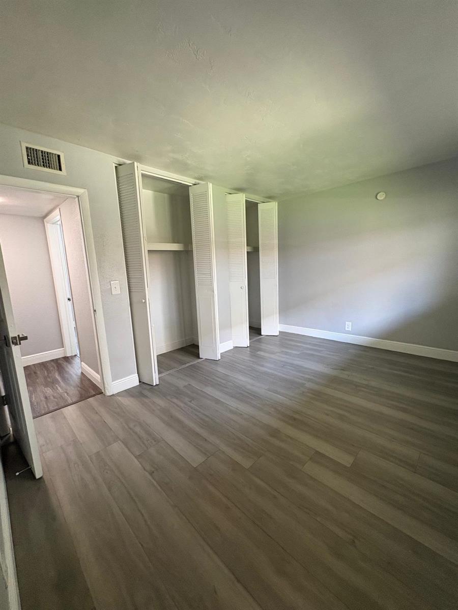 Listing photo 5 for 5971 NW 17TH Place Unit#101, Sunrise, FL, 33313