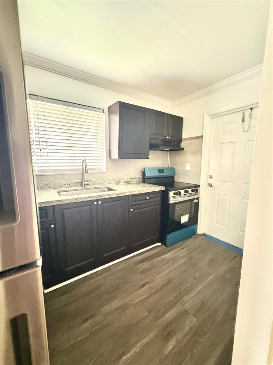 Listing photo 2 for 5901 NW 17TH Place Unit#204, Sunrise, FL, 33313