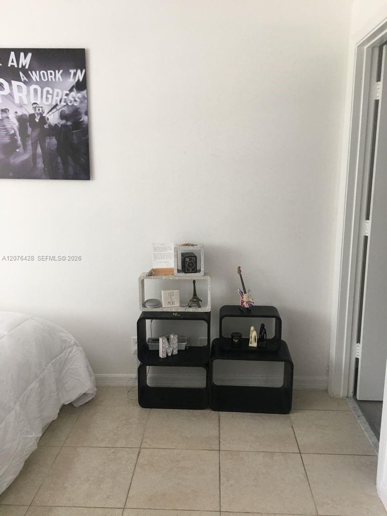 Listing photo 11 for 3870 San Simeon Cir Unit#0, Weston, FL, 33331