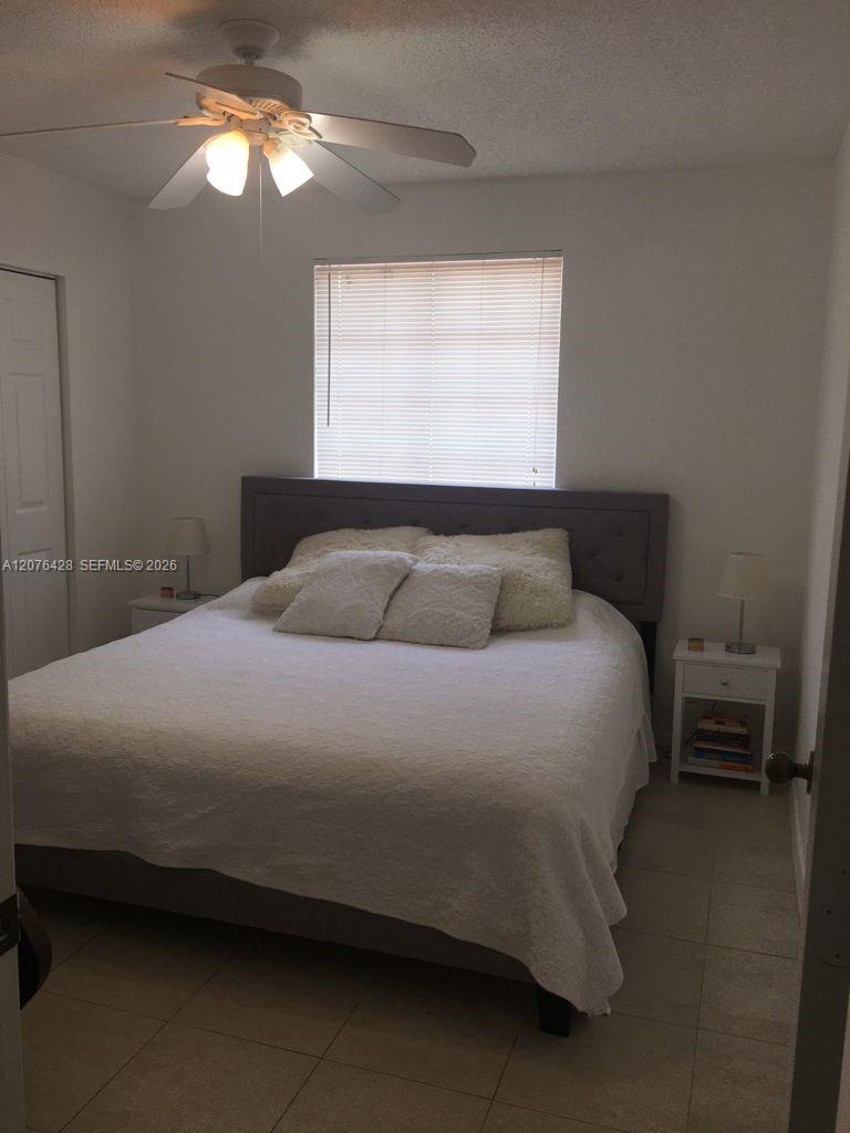 Listing photo 14 for 3870 San Simeon Cir Unit#0, Weston, FL, 33331