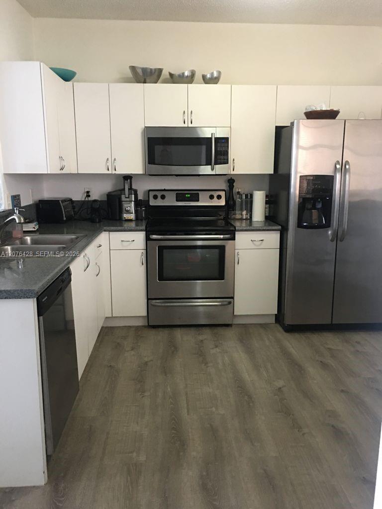 Listing photo 6 for 3870 San Simeon Cir Unit#0, Weston, FL, 33331