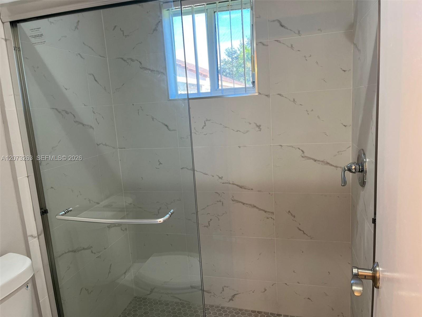 Listing photo 10 for 1542 Presidio Dr Unit#1542, Weston, FL, 33327