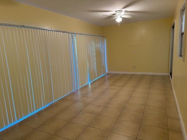 Listing photo 13 for 7013 NW 63RD Court, Tamarac, FL, 33321