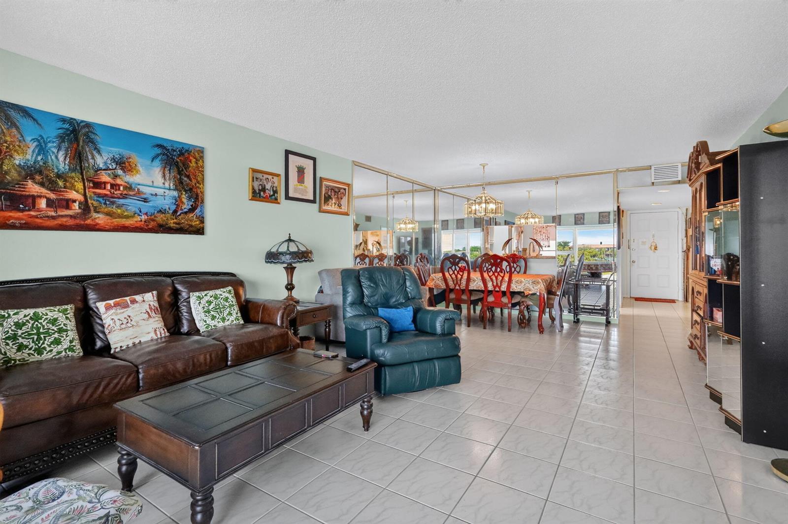 Listing photo 8 for 13001 SW 11TH Court Unit#405A, Pembroke Pines, FL, 33027