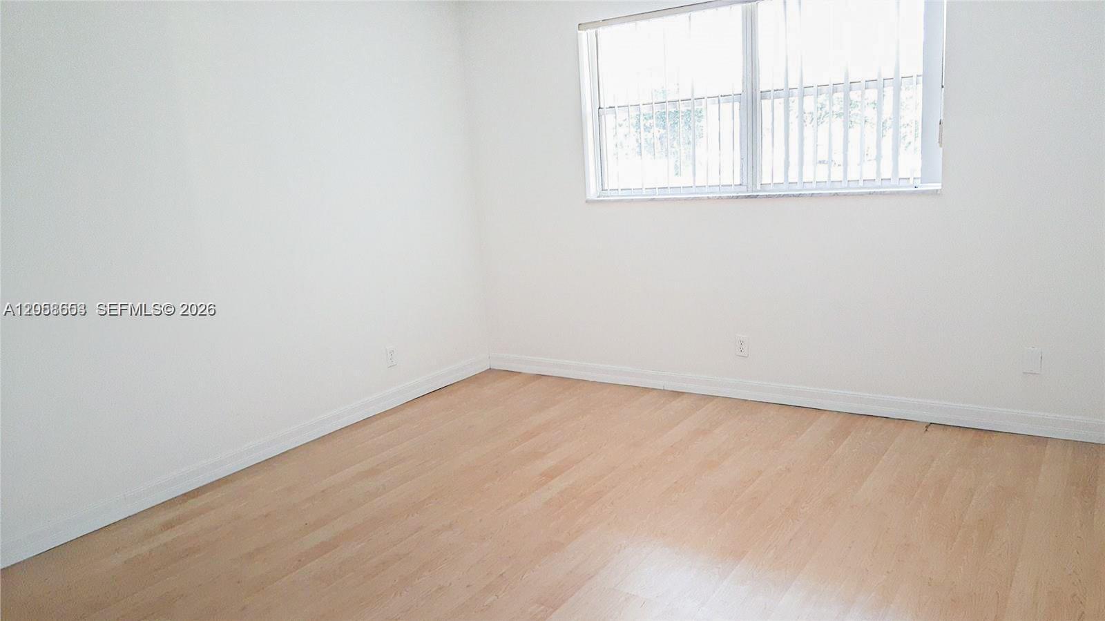 Listing photo 10 for 7911 N Colony Cir N Unit#202, Tamarac, FL, 33321