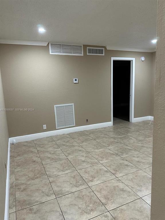 Listing photo 6 for 4533 TREEHOUSE Lane Unit#H, Tamarac, FL, 33319