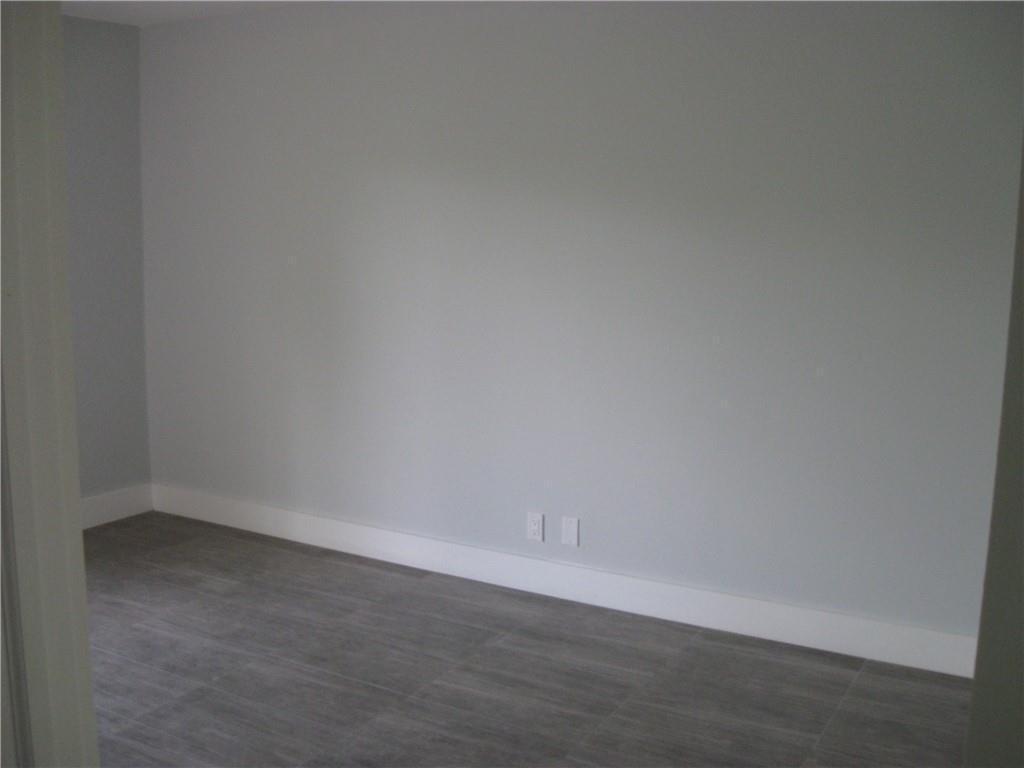 Listing photo 8 for 3027 NW 118TH Drive Unit#220D, Coral Springs, FL, 33065