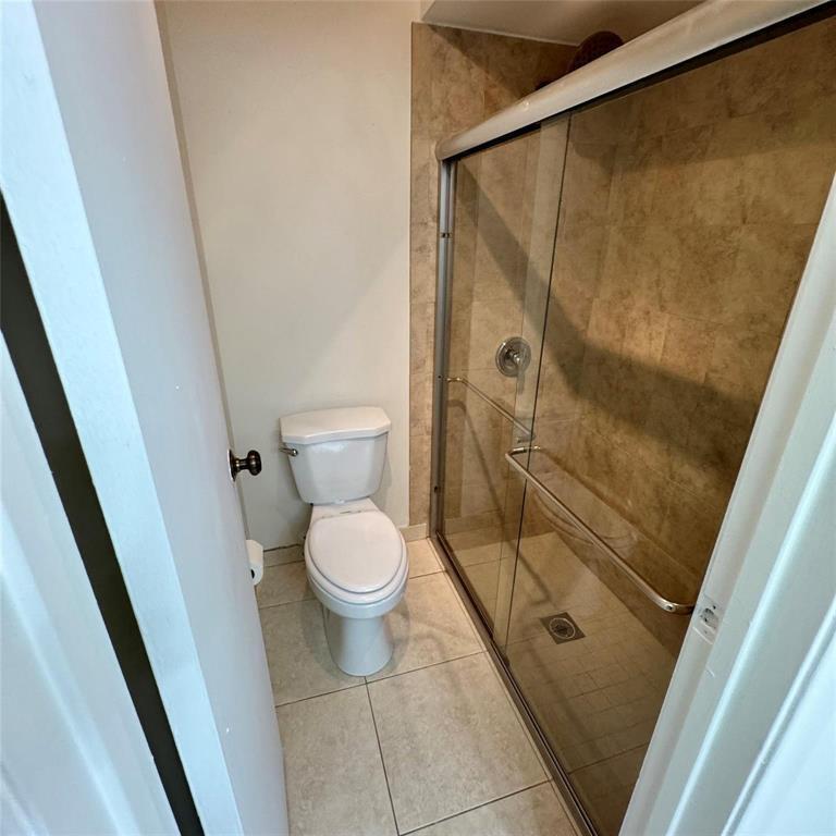 Listing photo 13 for 10849 NW 30TH Place Unit#371, Sunrise, FL, 33322