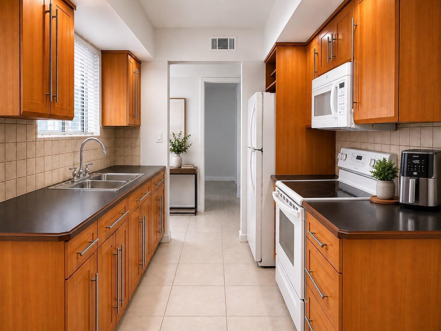 Listing photo 14 for 9816 NW 36th Street Unit#6D, Sunrise, FL, 33351