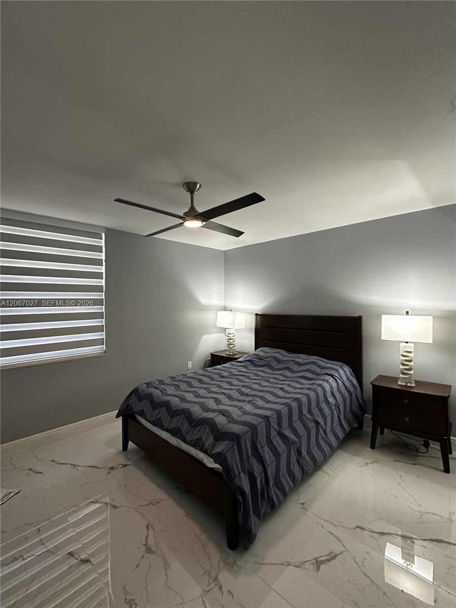 Listing photo 7 for 1719 Whitehall Dr Unit#105, Davie, FL, 33324