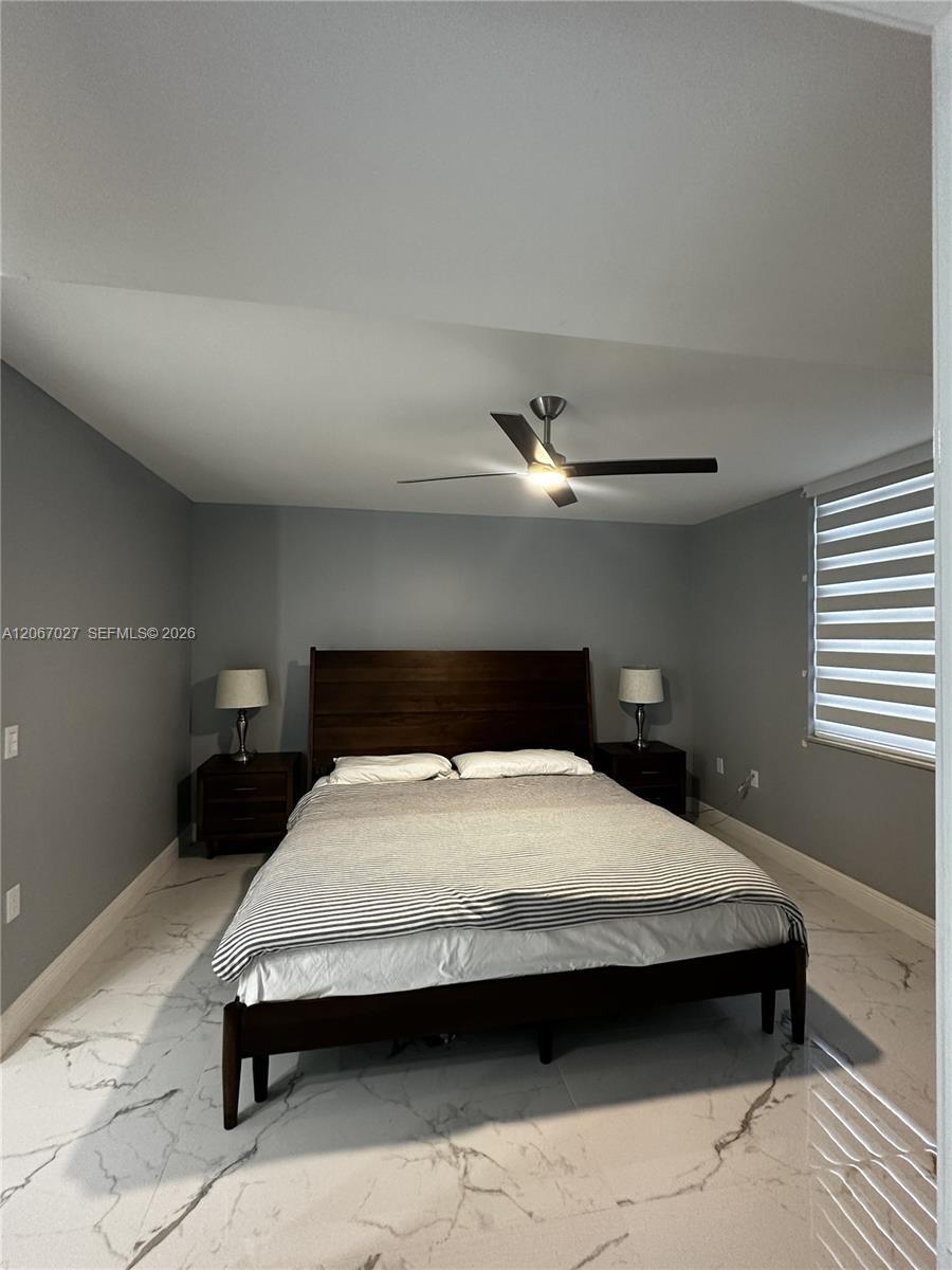 Listing photo 8 for 1719 Whitehall Dr Unit#105, Davie, FL, 33324