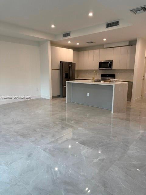 Listing photo 1 for 1571 NW 94th Way Unit#1, Coral Springs, FL, 33071