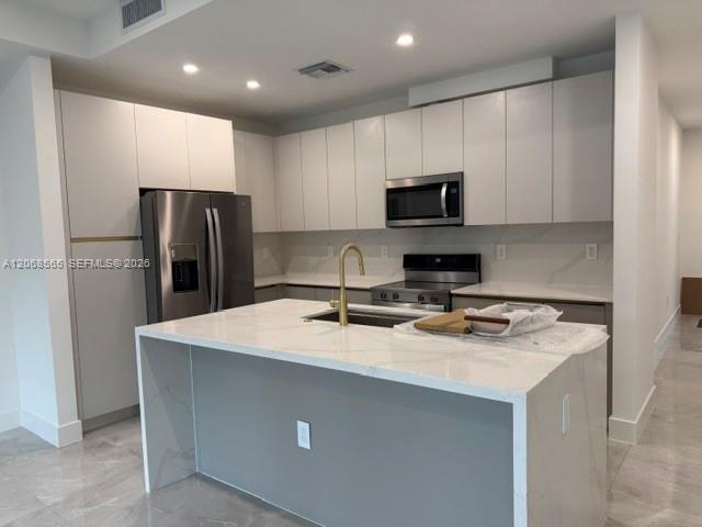 Listing photo 2 for 1571 NW 94th Way Unit#1, Coral Springs, FL, 33071