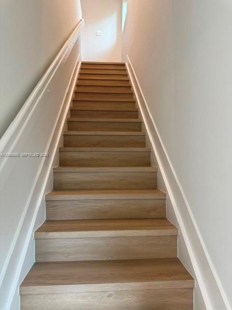 Listing photo 7 for 1571 NW 94th Way Unit#1, Coral Springs, FL, 33071