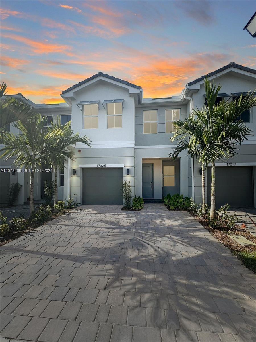Listing photo 1 for 17025 SW 1st Street, Pembroke Pines, FL, 33027