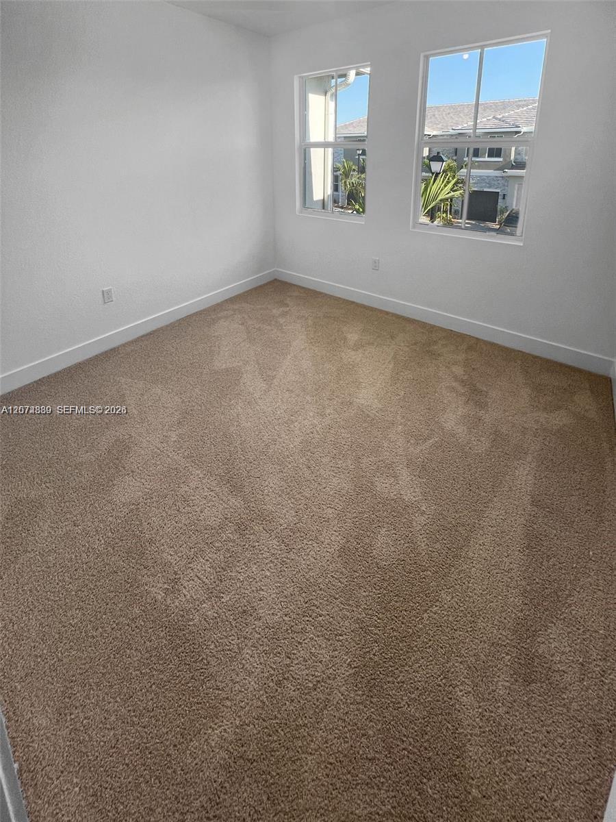 Listing photo 11 for 17025 SW 1st Street, Pembroke Pines, FL, 33027