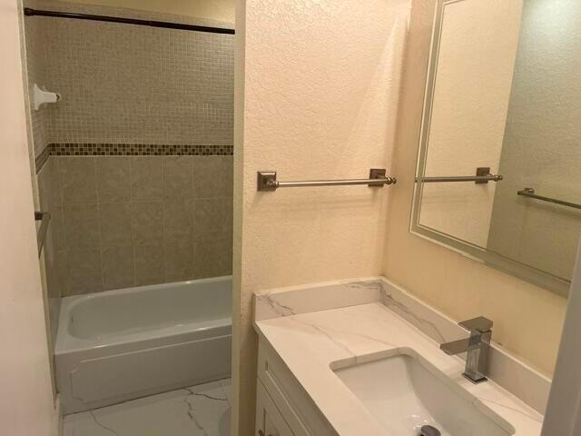 Listing photo 3 for 2960 RIVERSIDE Drive Unit#318-2, Coral Springs, FL, 33065