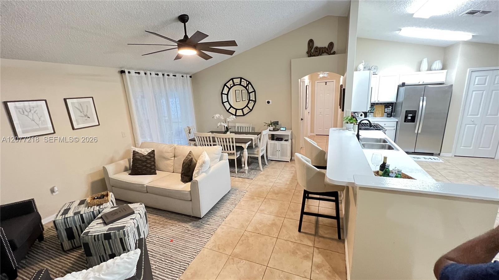 Listing photo 2 for 5319 Harmony Place Unit#5319, Kissimmee, FL, 34758