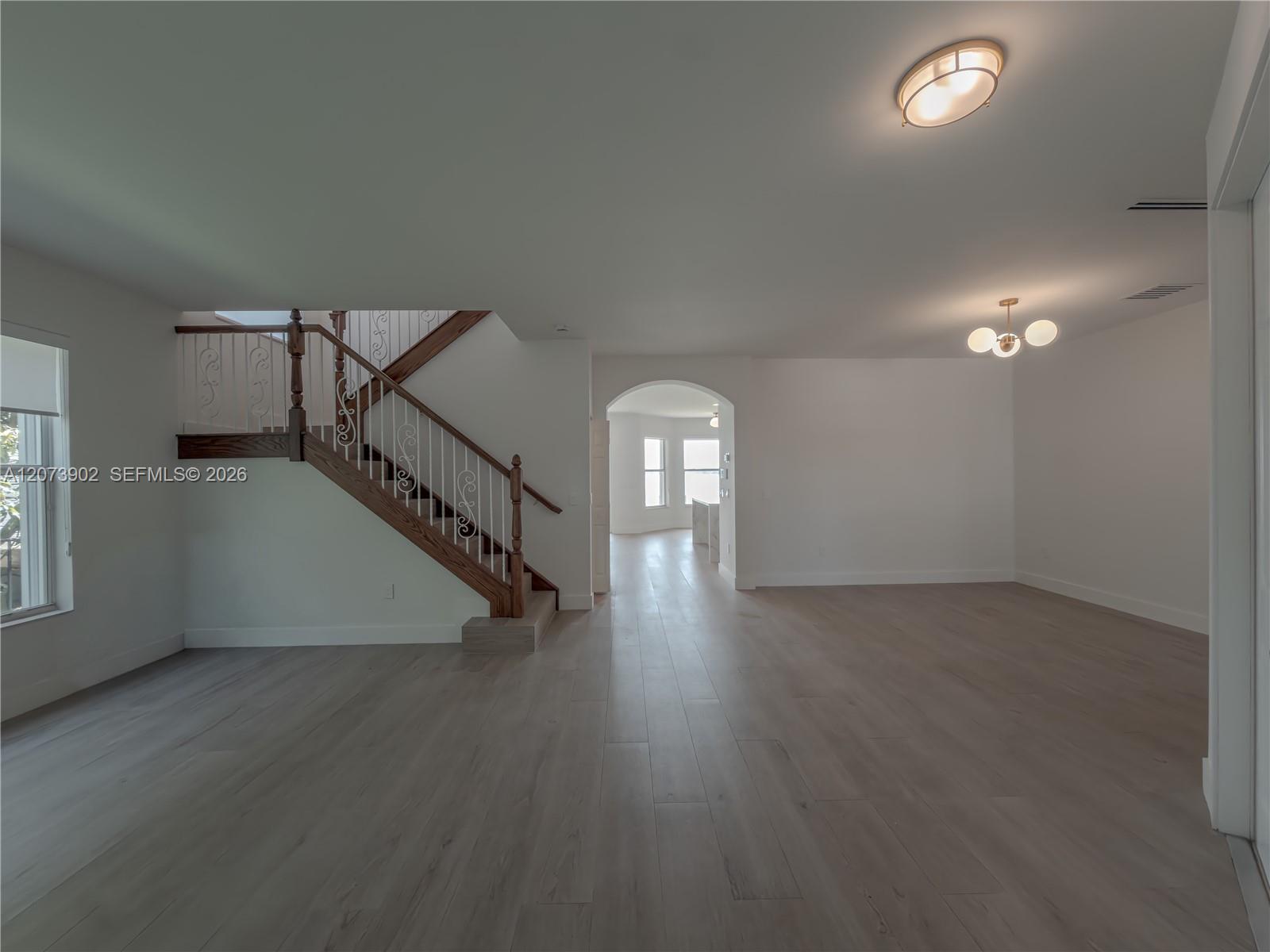 Listing photo 15 for 5297 SW 183rd Ave, Miramar, FL, 33029