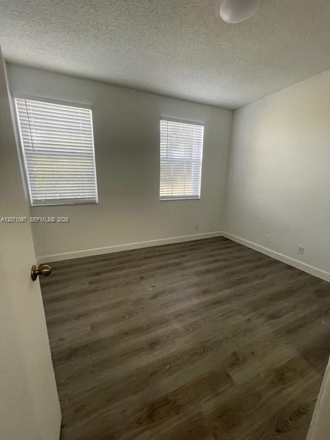 Listing photo 3 for 7872 Sanibel Dr Unit#7872, Tamarac, FL, 33321
