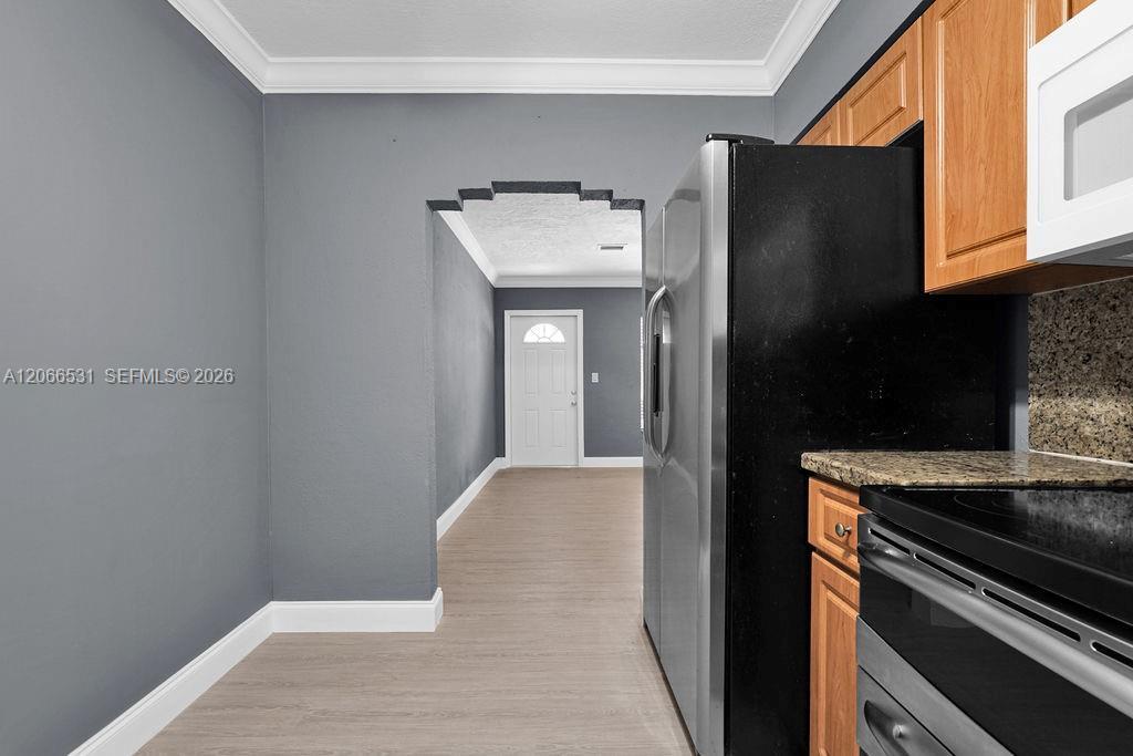 Listing photo 6 for 3010 NW 95th Ter Unit#1, Miami, FL, 33147